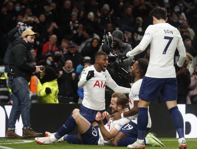 永远的黑豹，葡萄牙队正式发布致敬传奇尤西比奥的特别款球衣